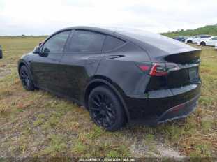 2023 Tesla Model Y VIN 7SAYGDEE8PF875724 фото с аукциона 2