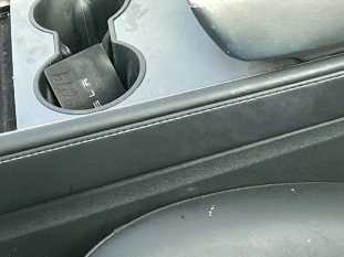 2022 Tesla Model Y VIN 7SAYGDEE1NF394985 auction photo 7