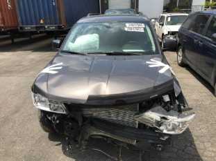 vin 3C4PDCAB1JT382855