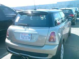 2010 MINI Cooper S VIN WMWMF7C56ATZ71999 фото с аукциона 1