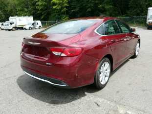 2015 Chrysler 200 VIN 1C3CCCAB8FN720748 фото с аукциона 1
