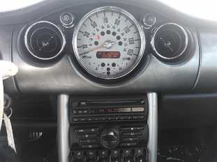 2005 MINI Cooper S VIN WMWRE33495TG95108 фото с аукциона 3