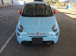 2017 FIAT 500 VIN 3C3CFFGE6HT611833 фото с аукциона 1