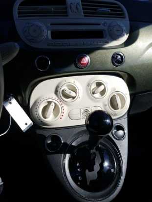 2015 Fiat 500c VIN 3C3CFFDR8FT667406 фото с аукциона 3