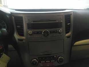 2010 Subaru Outback VIN 4S4BRCCC2A3330823 auction photo 3