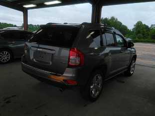 1C4NJDCB9CD540340 фото 1