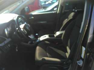 2018 DODGE JOURNEY FWD 4C SE VIN 3C4PDCAB4JT152212 auction photo 2