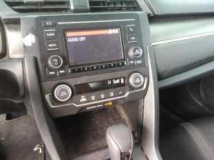 2019 Honda Civic LX VIN 2HGFC2F6XKH531991 фото с аукциона 3