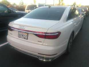 2019 Audi A8 L QUATTRO VIN WAU8DAF83KN013256 фото с аукциона 1